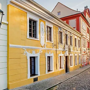 zkontrolujte dostupnost
